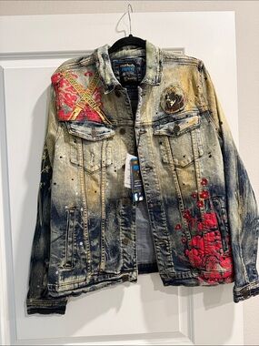 NWT Popeye x de Kryptic embroidered Denim Jacket - Distressed sz l